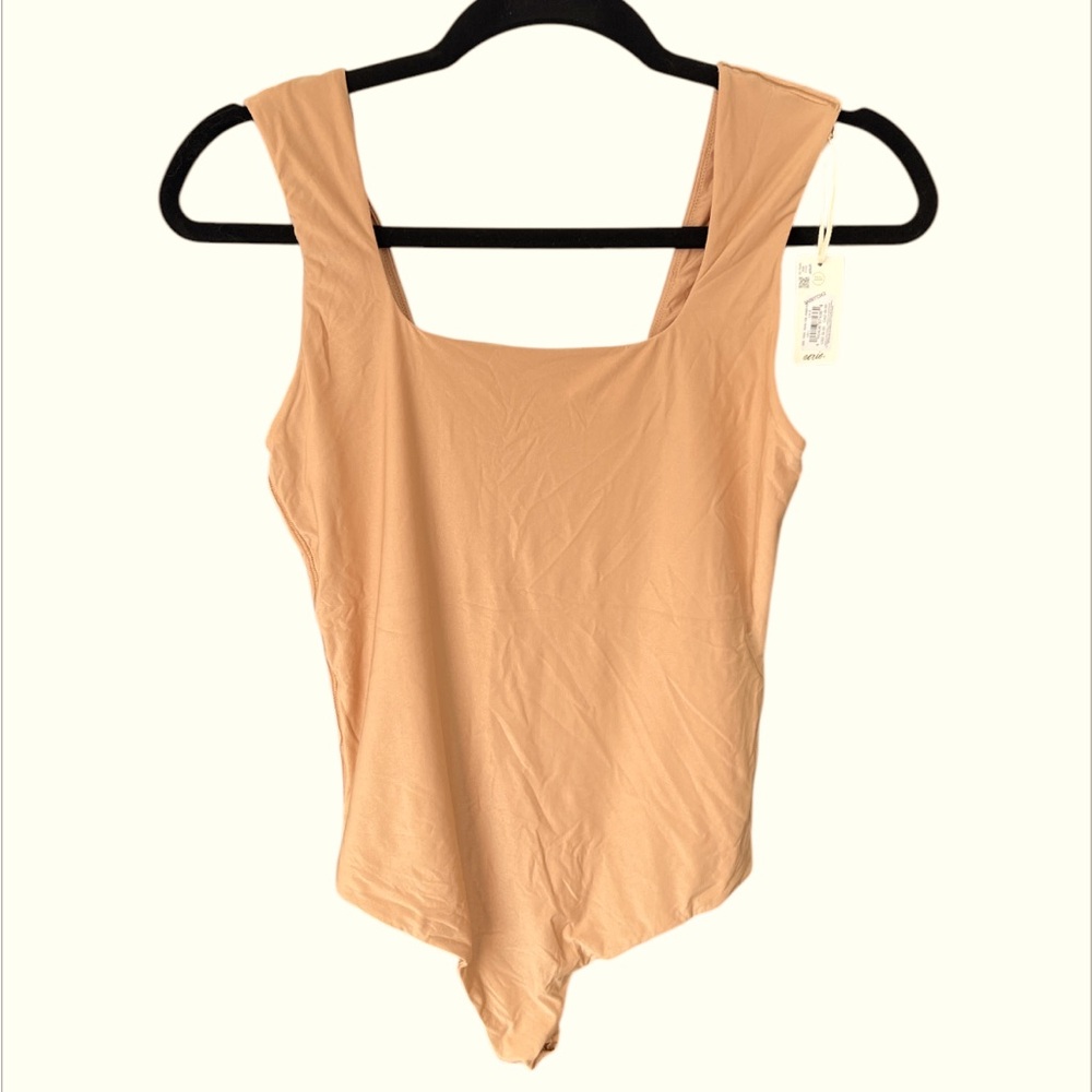 NWT Smoothez Aerie Nude Square Neck Bodysuit